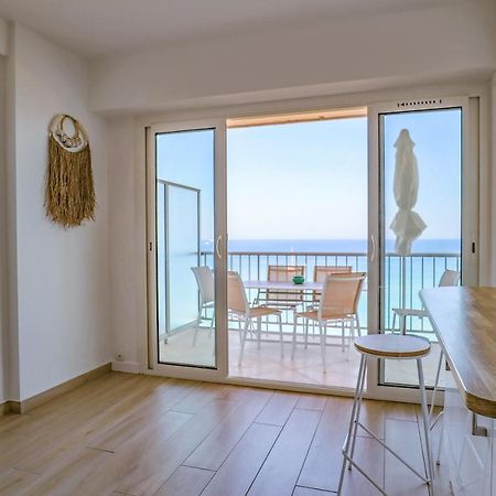Bord De Plage - Studio En Front De Mer Le Lavandou Exteriör bild